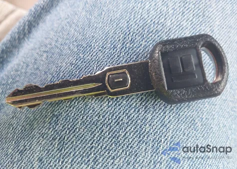 2005 Buick Century z USA, uszkodzony, nr VIN 2G4WS52J451123217